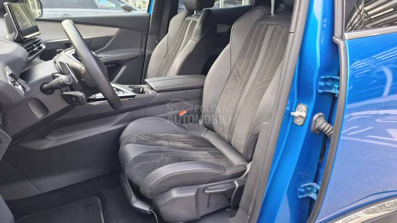 Peugeot 3008 GT HY 300 4x4