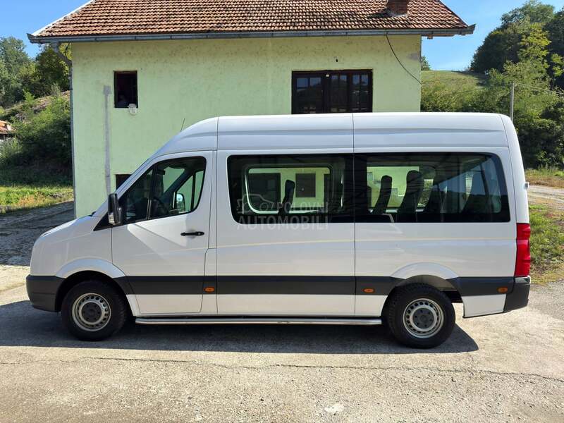 Volkswagen Crafter 2.0 TDI 9 SEDIŠTA