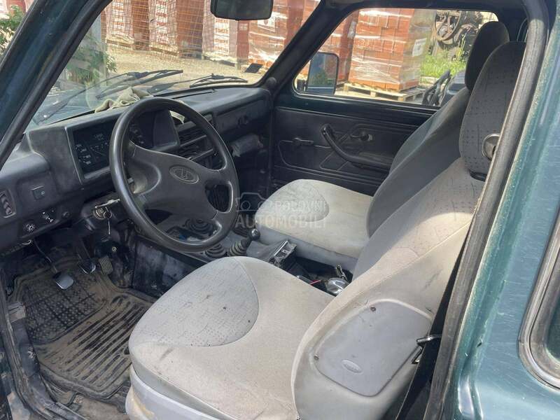 Lada Niva 1.7 4X4 VAZ 3VR