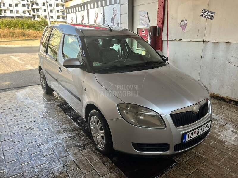 Škoda Roomster 