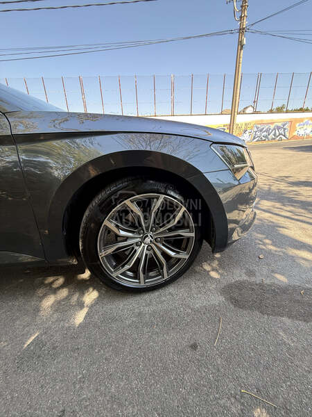 Škoda Superb 2.0 TDI