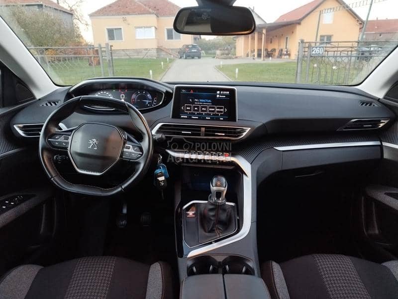Peugeot 3008 1.5 BLUEHDI