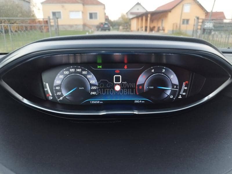 Peugeot 3008 1.5 BLUEHDI