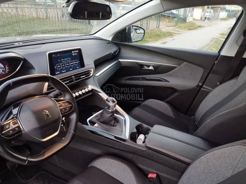 Peugeot 3008 1.5 BLUEHDI