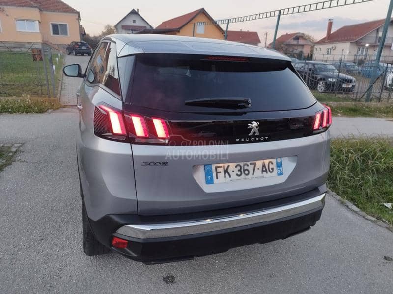 Peugeot 3008 1.5 BLUEHDI