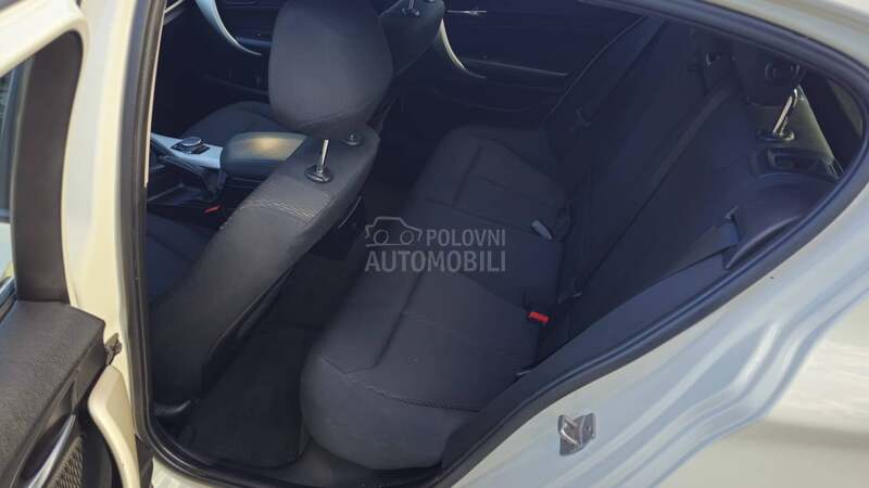 BMW 118 d Xdrive/LED/CH/