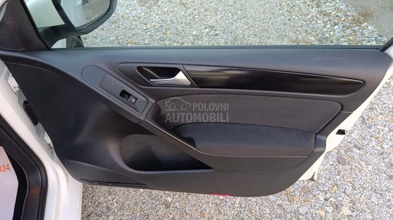 Volkswagen Golf 6 1.6 TDI TRENDLINE
