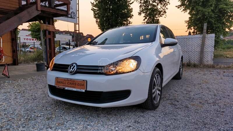 Volkswagen Golf 6 1.6 TDI TRENDLINE