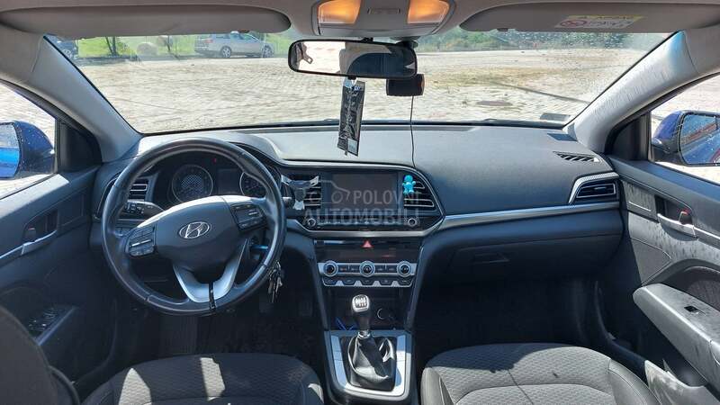 Hyundai Elantra gls