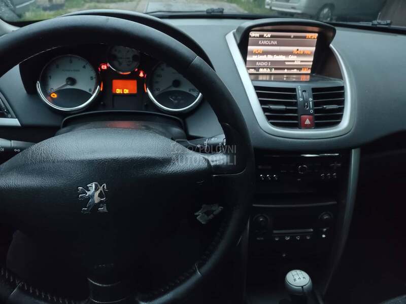 Peugeot 207 1,6 hdi