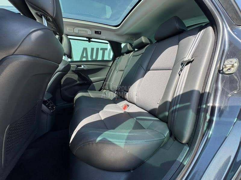Peugeot 508 XEN / PANO