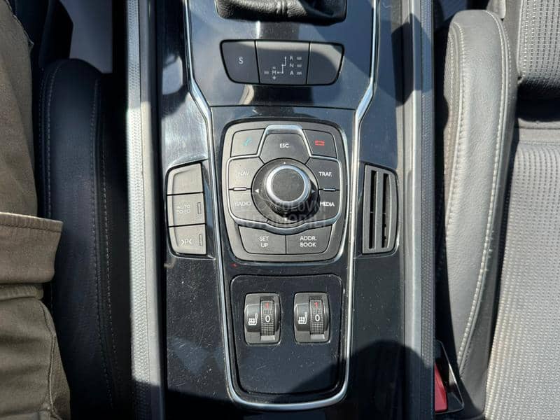 Peugeot 508 XEN / PANO