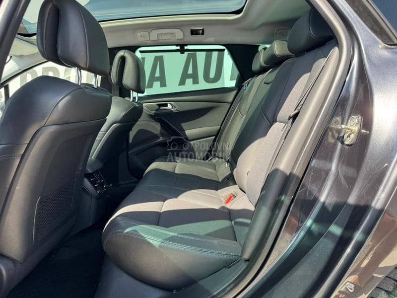 Peugeot 508 XEN / PANO