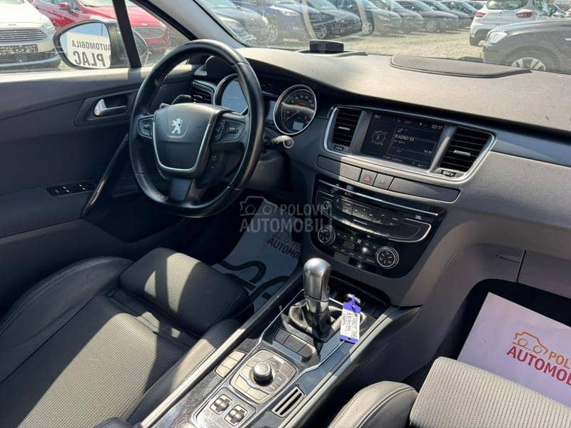 Peugeot 508 XEN / PANO
