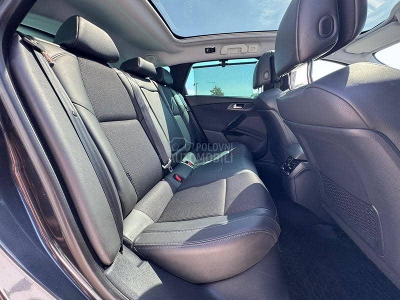 Peugeot 508 XEN / PANO