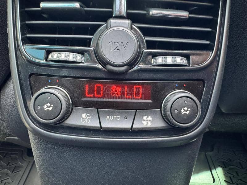 Peugeot 508 XEN / PANO