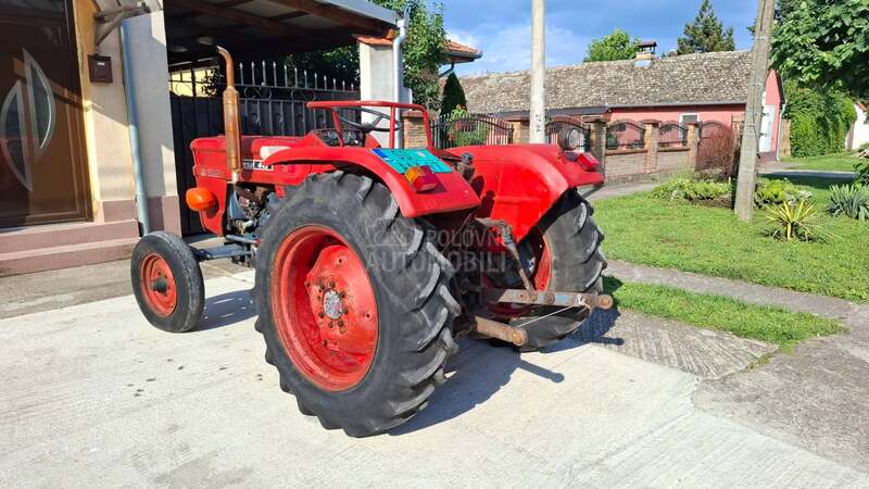 Universal 445