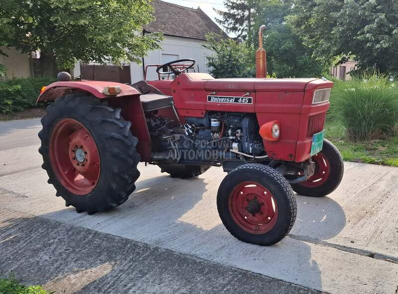 Universal 445