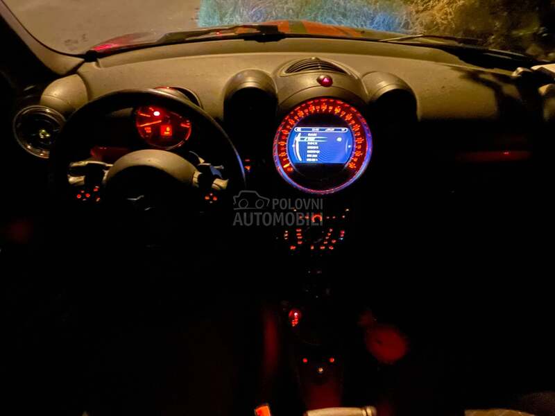 MINI John Cooper Works Paceman ALL4