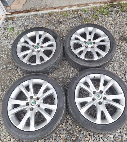 Škoda Superb 2010. god. -  kompletan auto u delovima