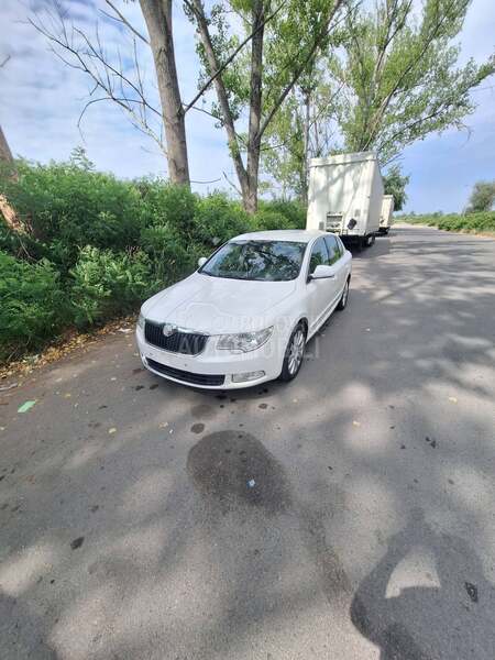 Delovi za Škoda Superb 2010. god.