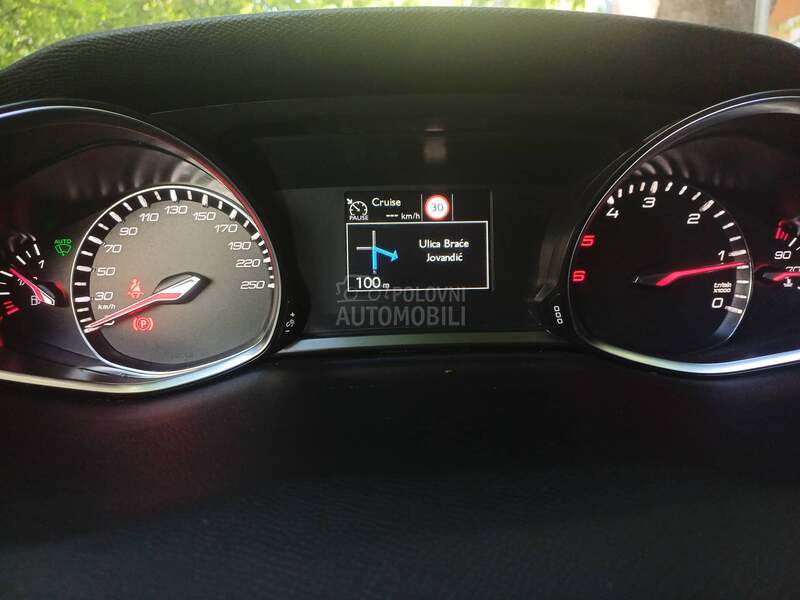 Peugeot 308 1.5 HDI 8mm