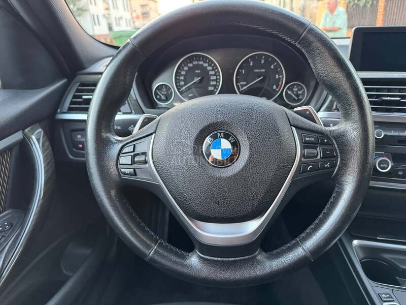 BMW 320d Luxury