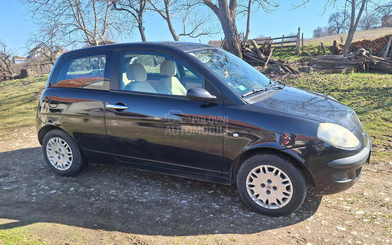 Lancia Ypsilon 1.2