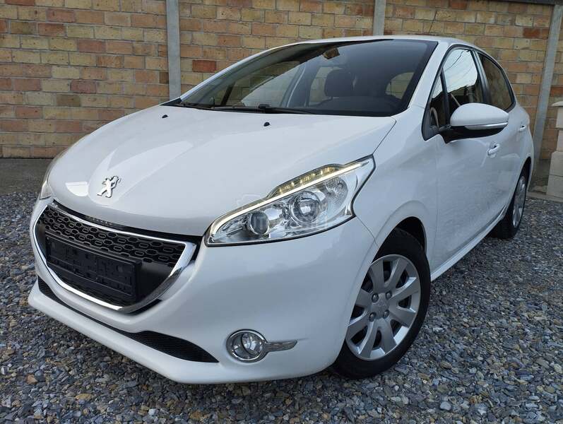 Peugeot 208 1.2 ACTIVE
