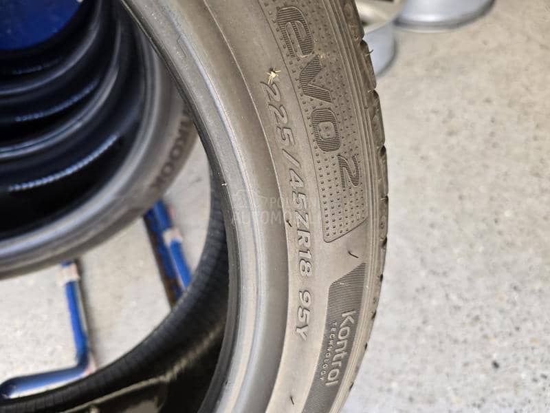 Hankook 225/45 R18 Letnja