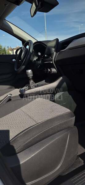 Renault Captur 1.0 TCE