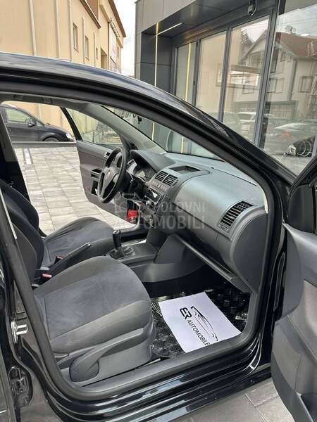 Volkswagen Polo 1.6 16V Comfortline