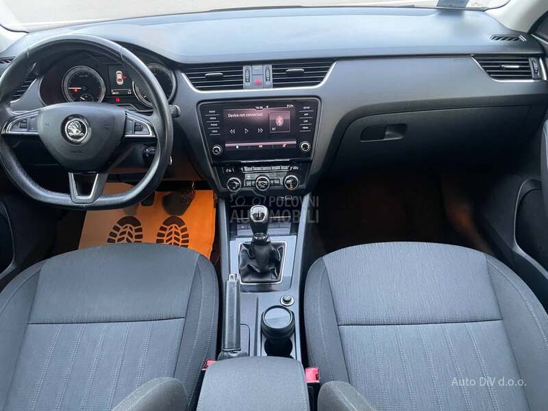 Škoda Octavia 1.6 TDi STYLE