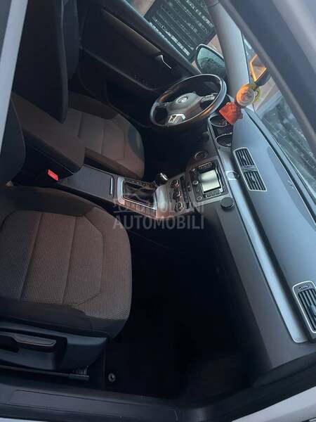 Volkswagen Passat B7 