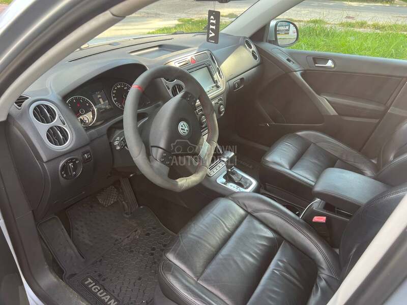 Volkswagen Tiguan 2.0 TSI