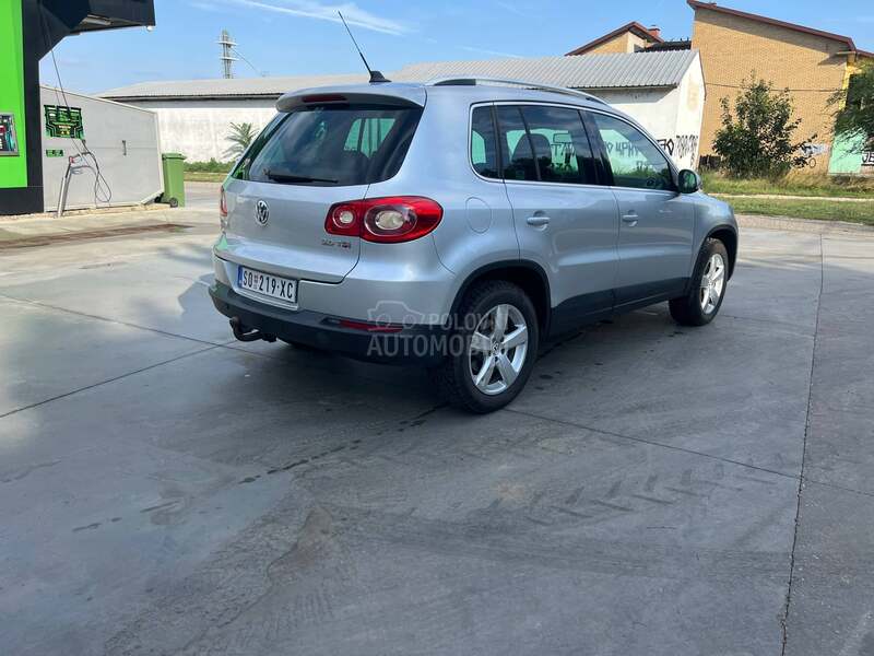 Volkswagen Tiguan 2.0 TSI