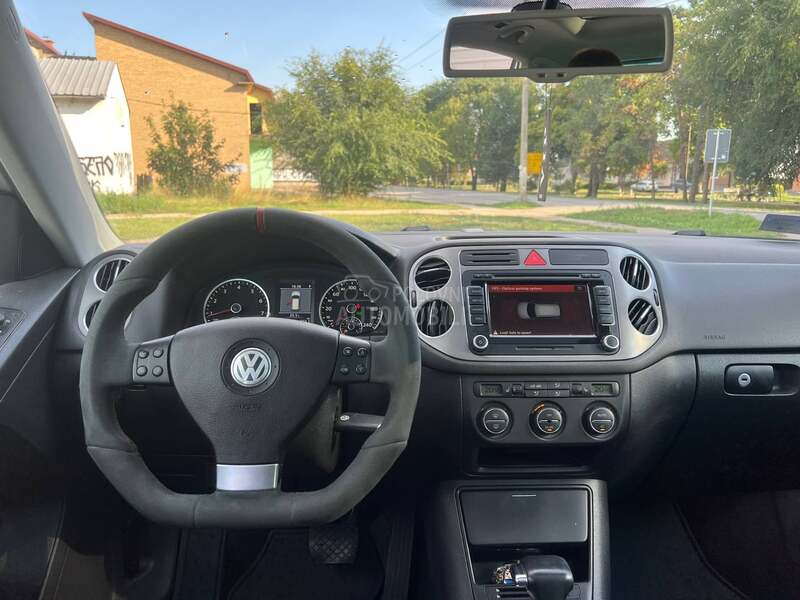 Volkswagen Tiguan 2.0 TSI