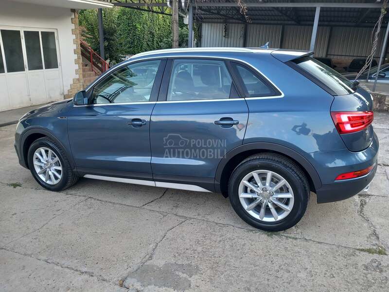 Audi Q3 2.0TDI SPORT-LINE