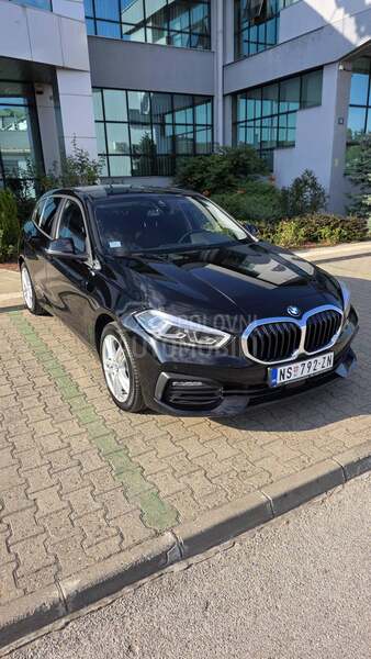 BMW 118 