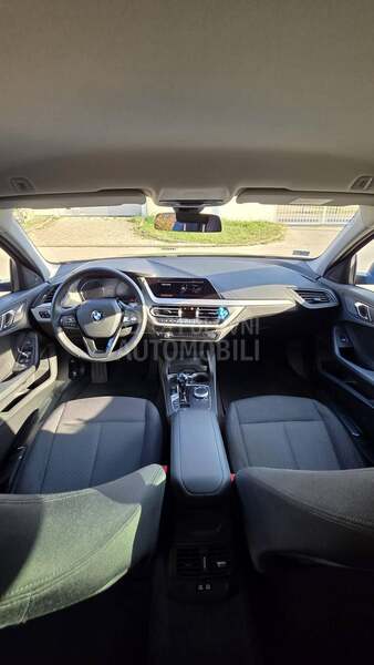 BMW 118 