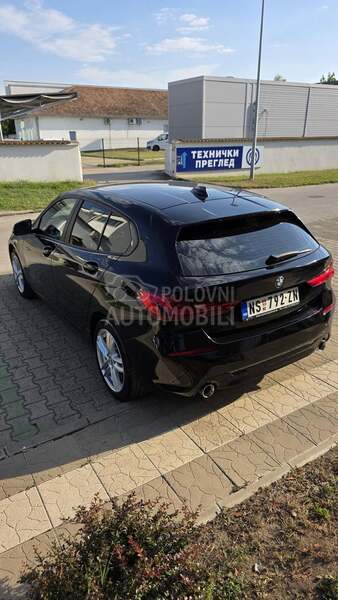BMW 118 