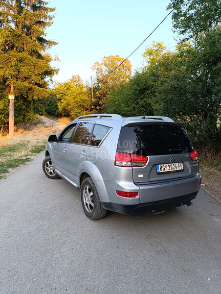 Citroen C-Crosser 2.2 hdi