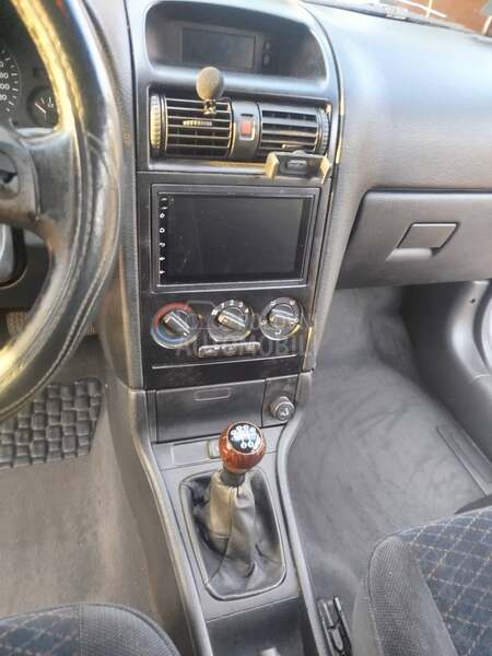 Opel Astra G 1.8