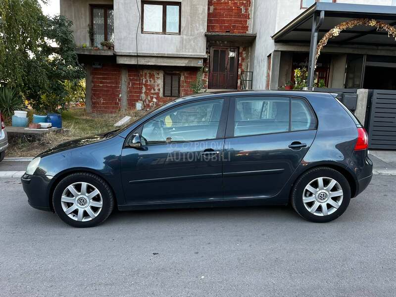 Volkswagen Golf 5 