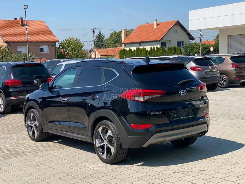 Hyundai Tucson 2.0 CRDI 4x4 VERTEX