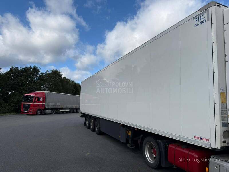 Schmitz Thermo King SLX 300