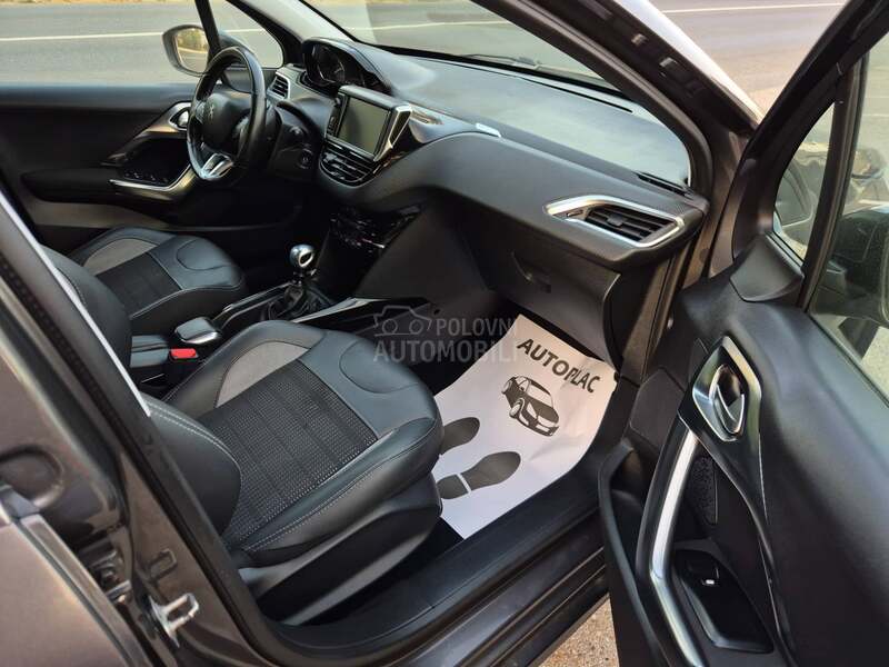 Peugeot 2008 1.2 A.l.l.u.r.e