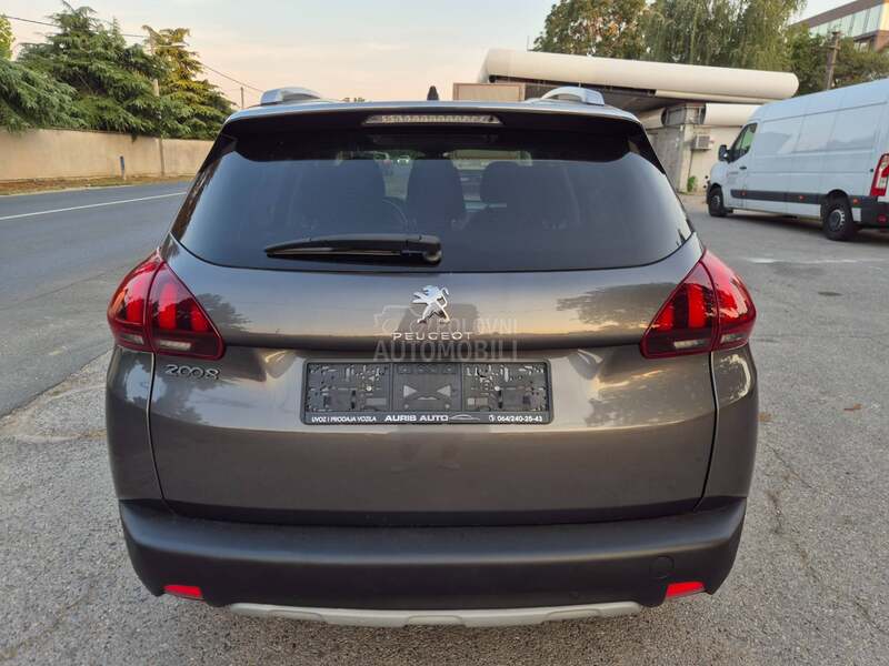 Peugeot 2008 1.2 A.l.l.u.r.e