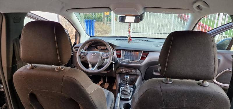 Opel Crossland X  1.5 ecotec D