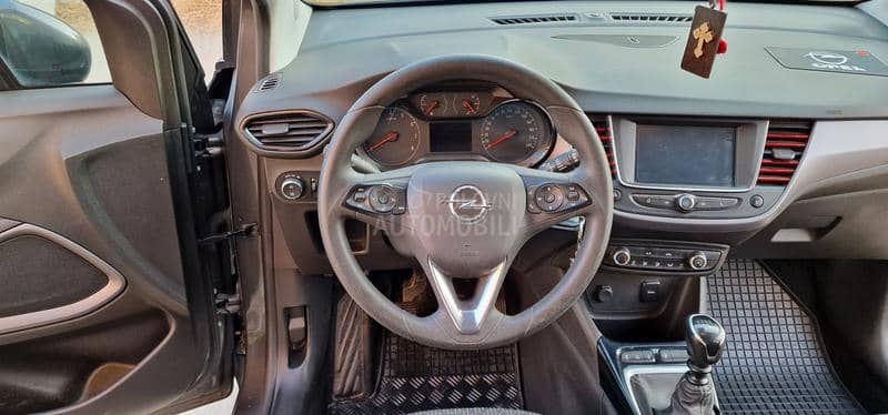 Opel Crossland X  1.5 ecotec D